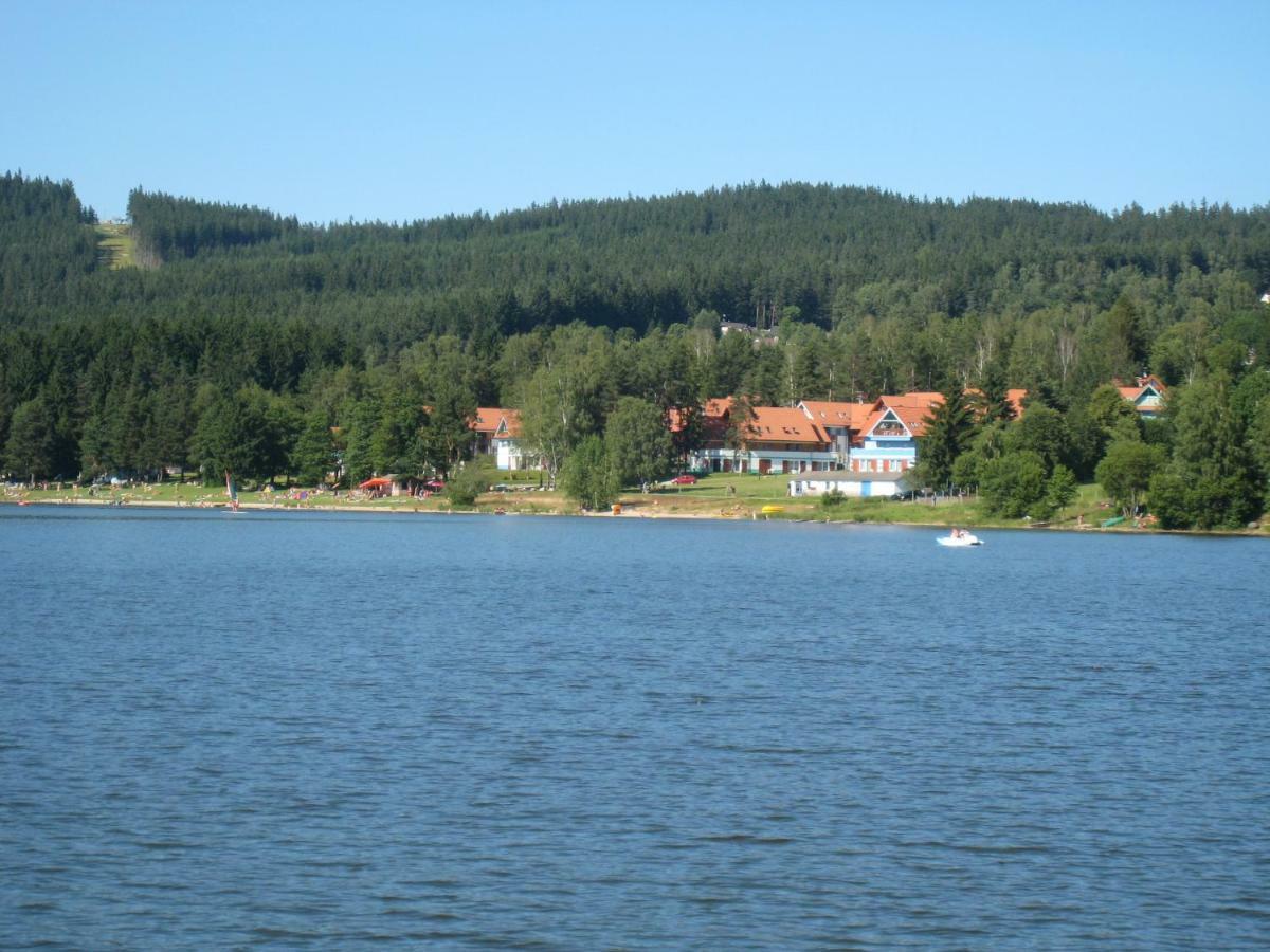 Apartman Riviera Apartment Lipno nad Vltavou Exterior photo
